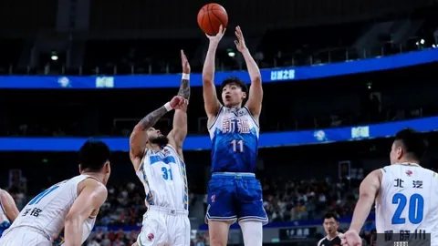 独家：库里或面临降薪，自由市场巨星稀缺趋势明显